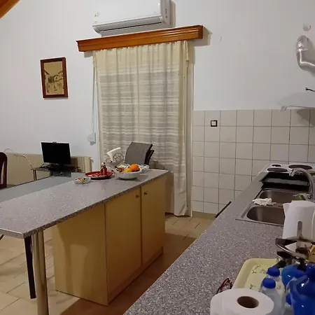 Apartment Cozy I 3 Min To Ancient Philippi And Mudbaths